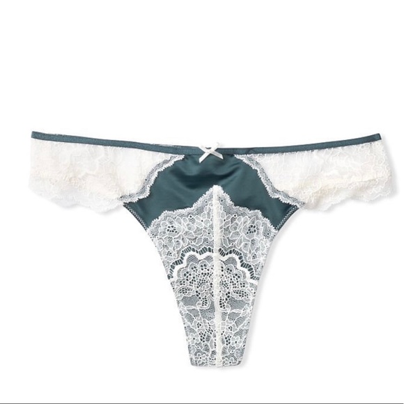 Dream angels thong panty - Picture 3 of 5